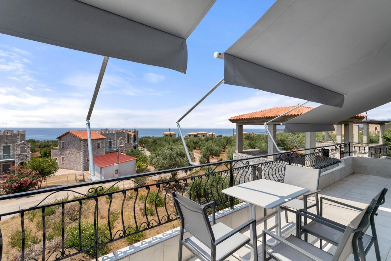 Nikolas Apartments Stoupa Lévktron المظهر الخارجي الصورة